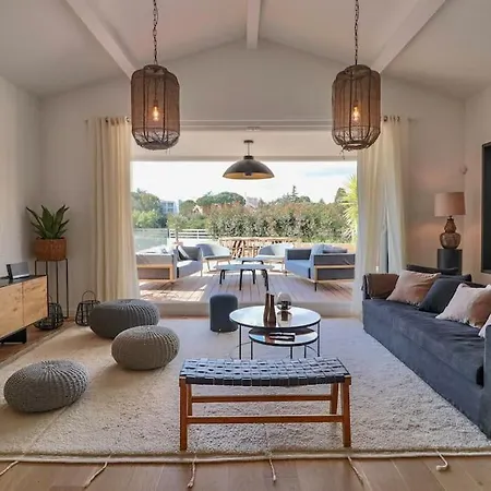 Hibiscus Penthouse * 戛纳