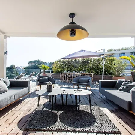 Hibiscus Penthouse Cannes